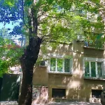 Madrid 90 Sq M 2bdr W Parking Spot Near Metro, Serdika Mall 索菲亞