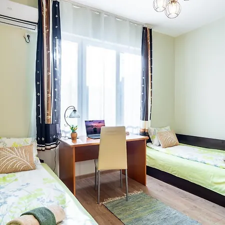 Madrid 90 Sq M 2bdr W Parking Spot Near Metro, Serdika Mall * Sofia