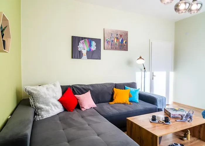 Διαμέρισμα Madrid 90 Sq M 2bdr W Parking Spot Near Metro, Serdika Mall